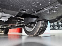 2013款 三厢 1.6L 手动 品尚型