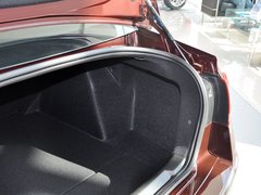 2013款 三厢 1.6L 手动 品尚型