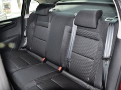 2013款 三厢 1.6L 手动 品尚型
