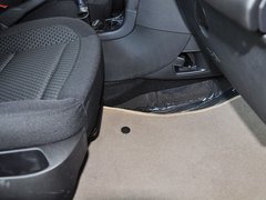 2013款 三厢 1.6L 手动 品尚型