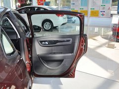 2013款 三厢 1.6L 手动 品尚型