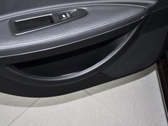 2013款 三厢 1.6L 手动 品尚型