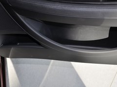 2013款 三厢 1.6L 手动 品尚型