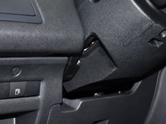 2013款 三厢 1.6L 手动 品尚型