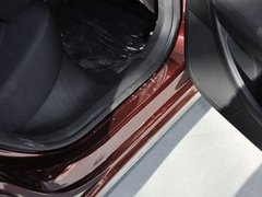 2013款 三厢 1.6L 手动 品尚型
