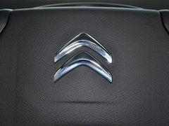 2013款 三厢 1.6L 手动 品尚型