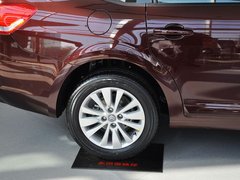 2013款 三厢 1.6L 手动 品尚型