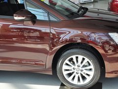 2013款 三厢 1.6L 手动 品尚型