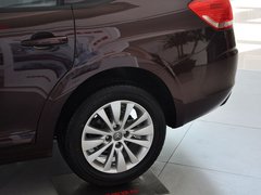 2013款 三厢 1.6L 手动 品尚型