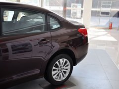 2013款 三厢 1.6L 手动 品尚型