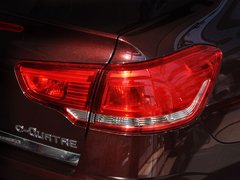 2013款 三厢 1.6L 手动 品尚型