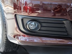 2013款 三厢 1.6L 手动 品尚型
