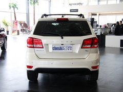 2013款 2.4L 自动 两驱尊尚版 7座