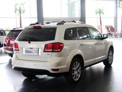 2013款 2.4L 自动 两驱尊尚版 7座