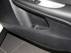 2013款 2.4L 自动 两驱尊尚版 7座