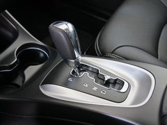 2013款 2.4L 自动 两驱尊尚版 7座