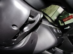 2013款 2.4L 自动 两驱尊尚版 7座