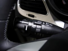 2013款 2.4L 自动 两驱尊尚版 7座