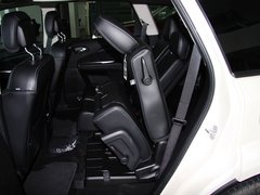 酷威 2013款 2.4L 自动 两驱尊尚版 7座