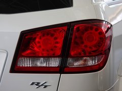 2013款 2.4L 自动 两驱尊尚版 7座