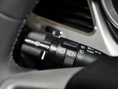 2013款 2.4L 自动 两驱尊尚版 7座