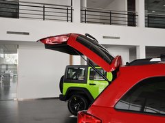 2013款 2.4L 自动 两驱尊尚版 7座