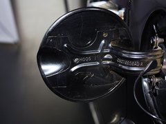 2013款 2.4L 自动 两驱尊尚版 7座
