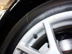 2013款 2.4L 自动 两驱尊尚版 7座