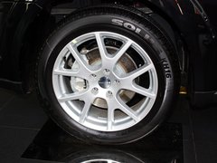 2013款 2.4L 自动 两驱尊尚版 7座