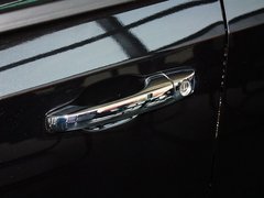 2013款 2.4L 自动 两驱尊尚版 7座