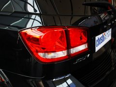 2013款 2.4L 自动 两驱尊尚版 7座