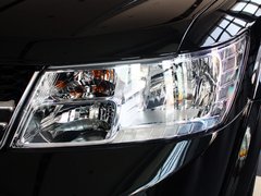 2013款 2.4L 自动 两驱尊尚版 7座