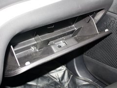 2013款 2.4L 自动 两驱尊尚版 7座