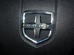 2013款 2.4L 自动 两驱尊尚版 7座
