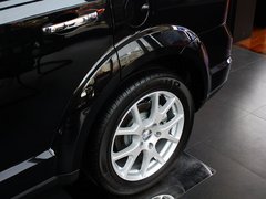 2013款 2.4L 自动 两驱尊尚版 7座