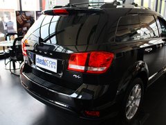 2013款 2.4L 自动 两驱尊尚版 7座