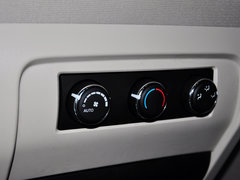 酷威 2013款 3.6L 自动 四驱旗舰版 7座