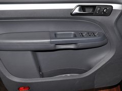 2013款 1.4TSI 豪华璀璨版 5座