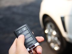 2013款 3.6L 自动 旗舰型 5座