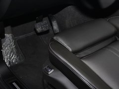 2013款 3.6L 自动 旗舰型 5座