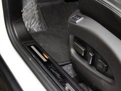 2013款 3.6L 自动 旗舰型 5座