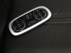 2013款 3.6L 自动 旗舰型 5座