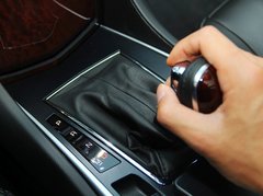 2013款 3.6L 自动 旗舰型 5座