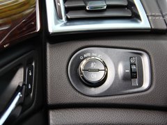 2013款 3.6L 自动 旗舰型 5座