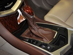 2013款 3.0L 自动 领先型 5座