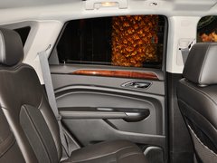 2013款 3.0L 自动 精英型 5座