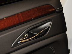 2013款 3.0L 自动 精英型 5座