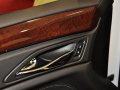 2013款 3.0L 自动 精英型 5座