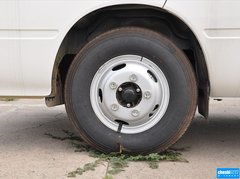 2013款 2.7L 手动 汽油高级升级版 23座