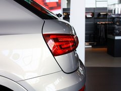 2013款 2.0T 35 TFSI quattro舒适型 5座